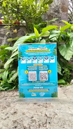 konsep stand akrilik hotel go green di jember