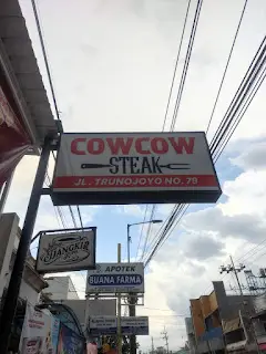 rekomendasi pembuat signage Jember, harga neon box restoran. rekomendasi pembuat signage Jember, harga neon box restoran.