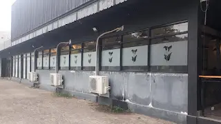 pemasangan stiker sunblast