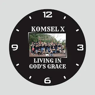 Desain Template Jam Komsel X