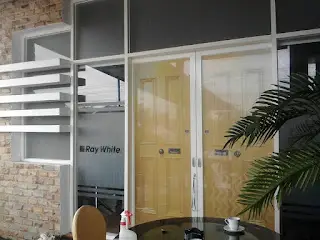 Sunblast Stiker Kaca Buram Ray White