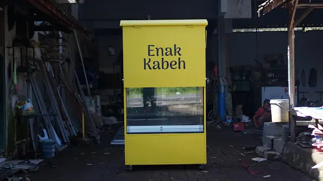 Desain Rombong Industrial Minimalis Jember